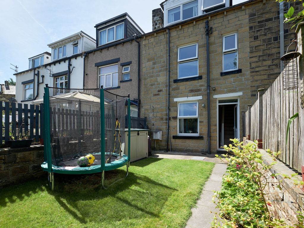 4 bed terraced house for sale in Eelholme View Street, Keighley, West