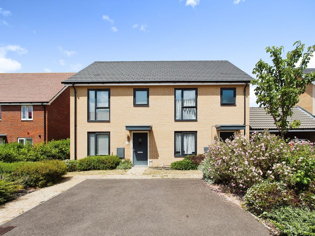 3 bed semidetached house for sale in Typhoon Way, Upper Cambourne