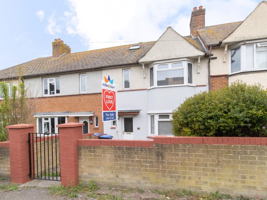 3 bed terraced house for sale in Selborne Road, Margate CT9 Zoopla
