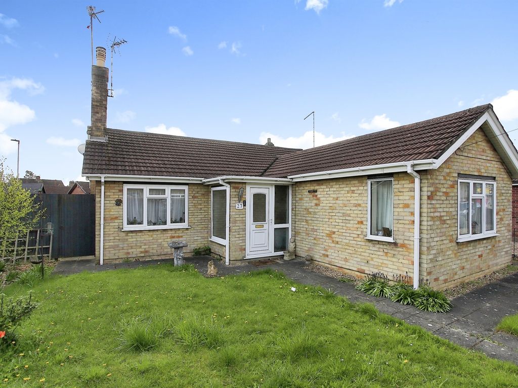 2 bed detached bungalow for sale in Robert Avenue, Peterborough PE1