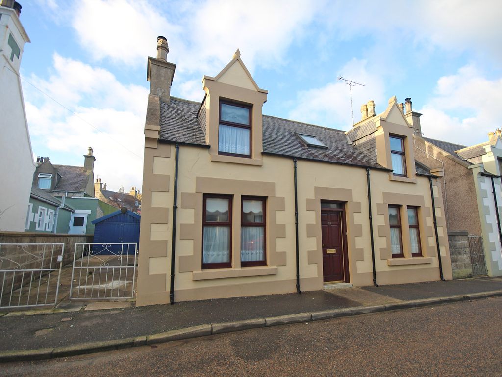 3 bed detached house for sale in 20 New Street, Findochty AB56, £