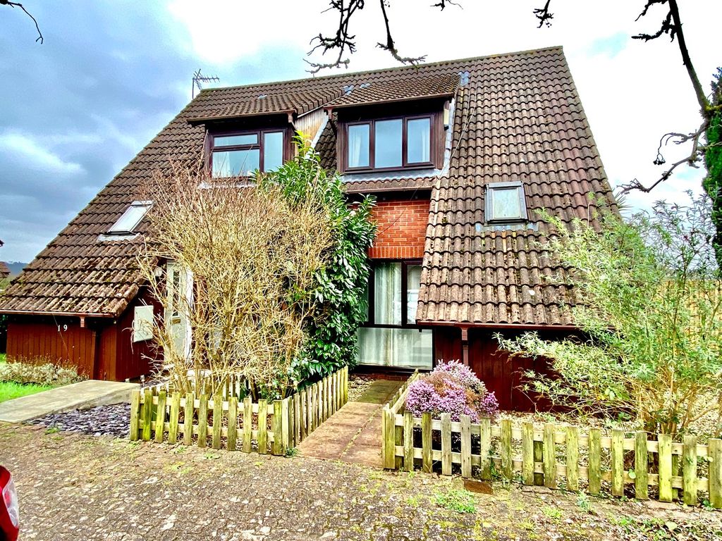 3 bed semidetached house for sale in White Ash Glade, Caerleon, Newport NP18, £249,950 Zoopla