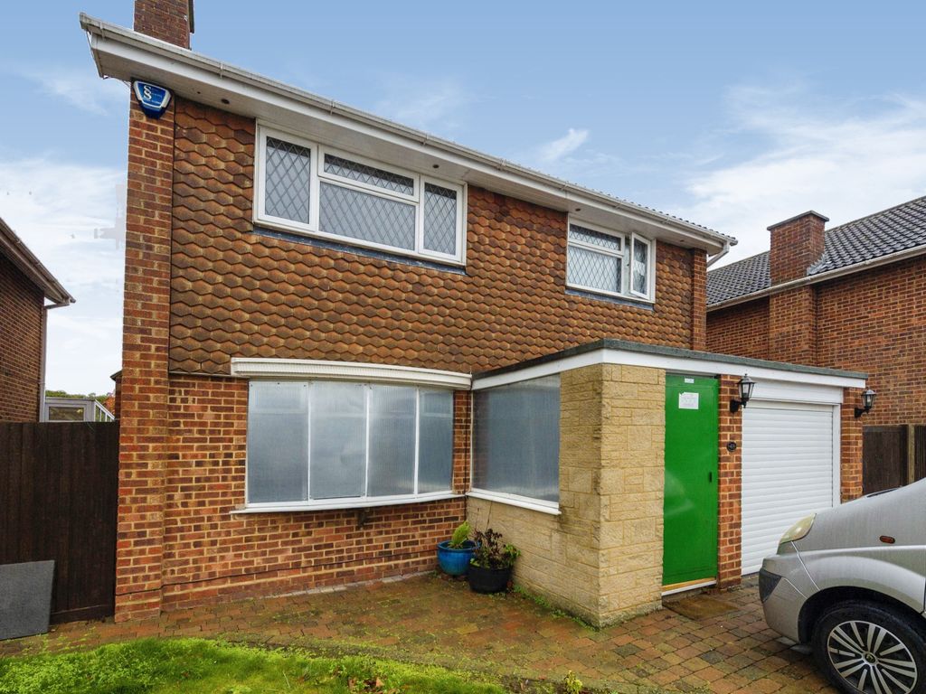 Turnpike Drive, Luton LU3  