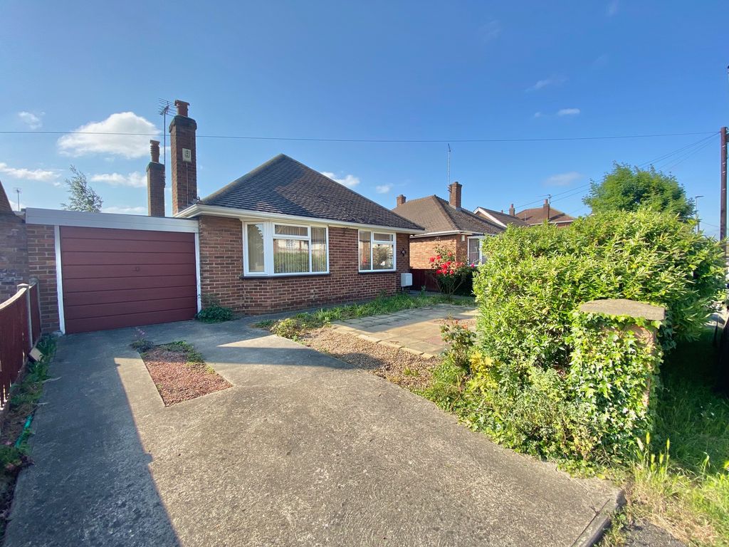 2 bed detached bungalow for sale in Welland Road, Peterborough PE1 Zoopla