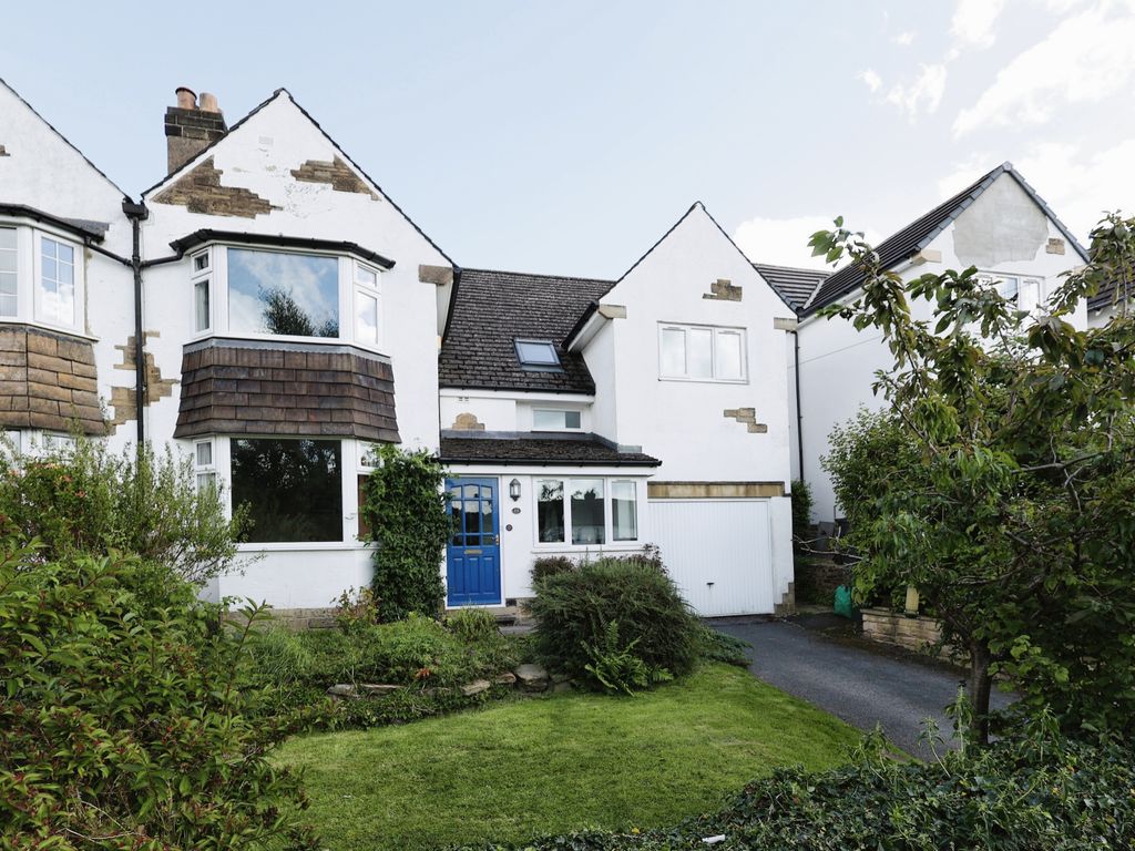 4 bed semidetached house for sale in Fairfax Road, Bingley BD16, £