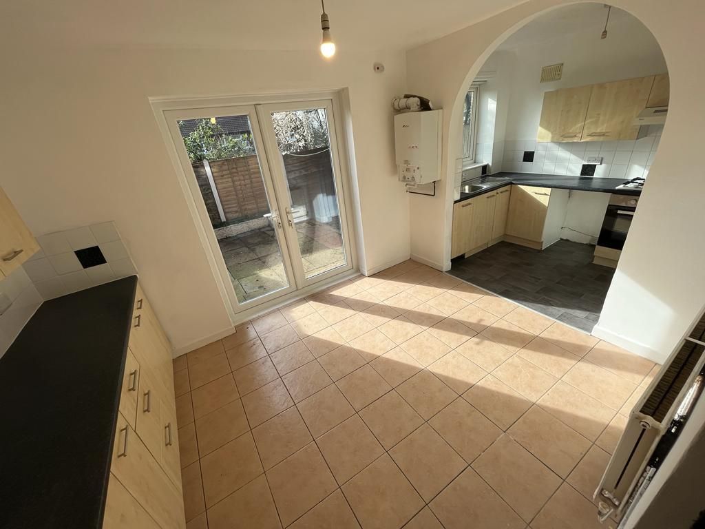 3 bed property to rent in Barry Crescent, Worsley, Manchester M28 Zoopla