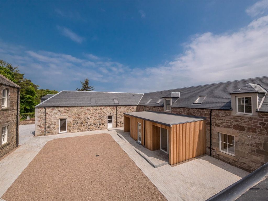 4 bed detached house to rent in Goodtrees Farm, Cockburnhill Road