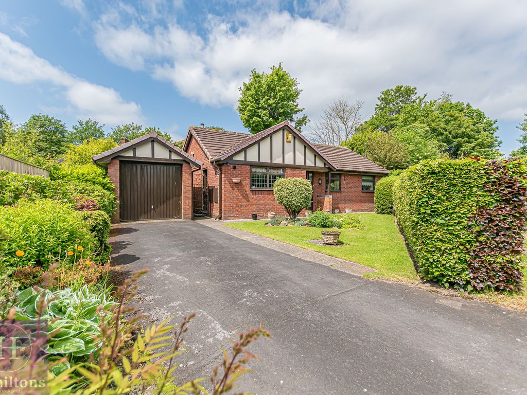 2 bed detached bungalow for sale in The Pines, Pennington, Leigh