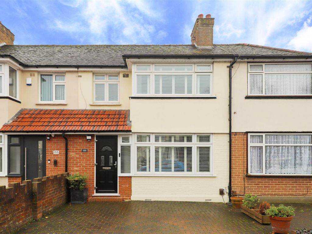 3 bed terraced house for sale in Waltham Avenue, Hayes UB3, £475,000