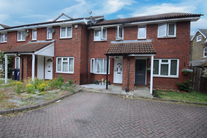 2 bed terraced house for sale in Vicarage Close, Northolt UB5 Zoopla
