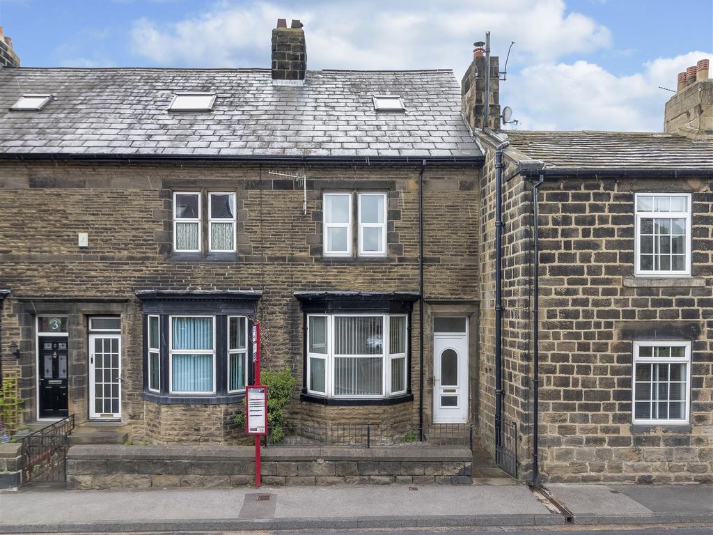 4 bed terraced house for sale in Chevin View, Pool In Wharfedale, Otley