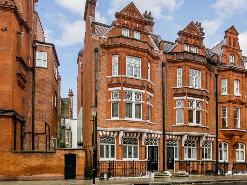 1 bed flat to rent in Draycott Place, London SW3, £2,250 pcm Zoopla