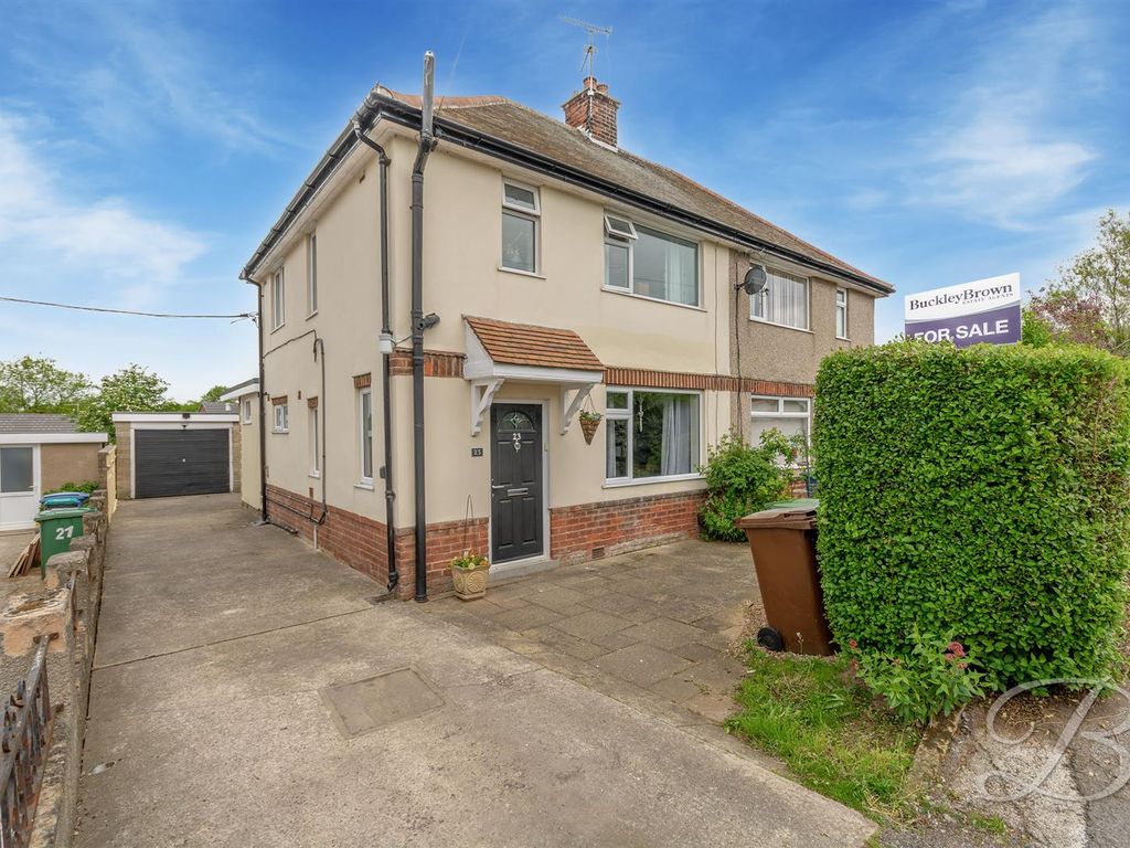 3 bed semidetached house for sale in Mosscar Close, Warsop, Mansfield