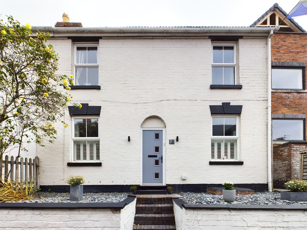 3 bed end terrace house for sale in Diglis Road, Worcester WR5 Zoopla