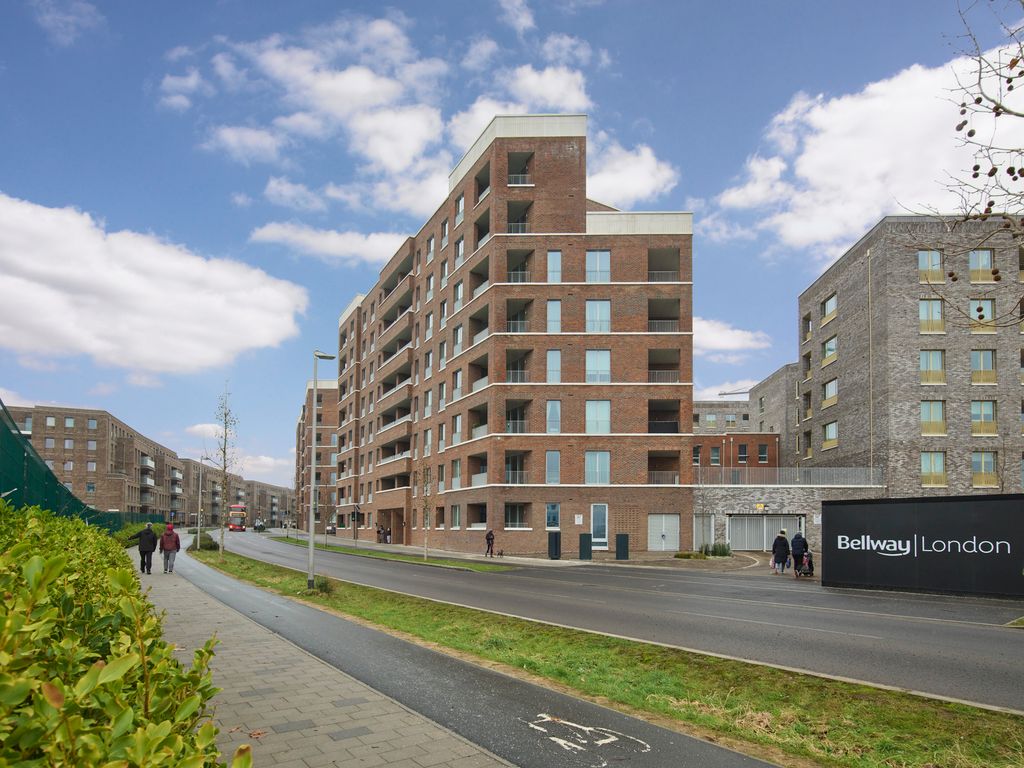 New home, 1 bed flat for sale in Renwick Road, Barking IG11, £270,995