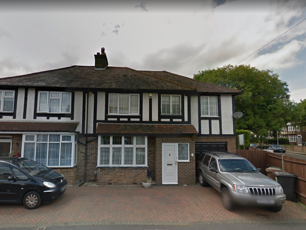 Studio to rent in Room 4, 97 Richmond Hill, Luton, Bedfordshire LU2