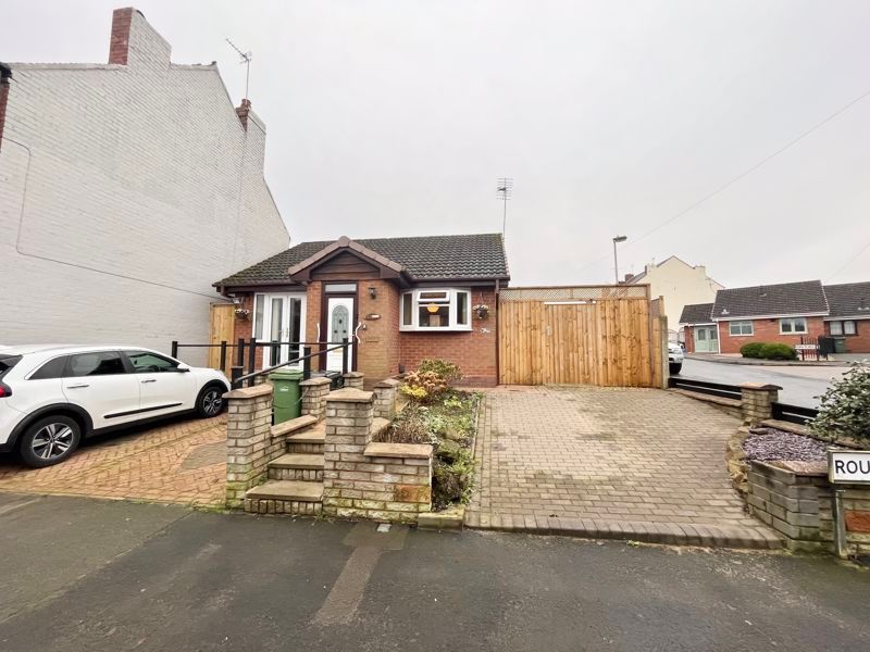 2 bed detached bungalow for sale in Round Street, Netherton, Dudley
