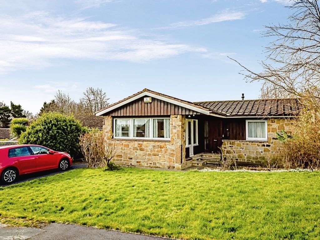 2 bed bungalow for sale in Netherwood Close, Fixby, Huddersfield, West Yorkshire HD2 Zoopla