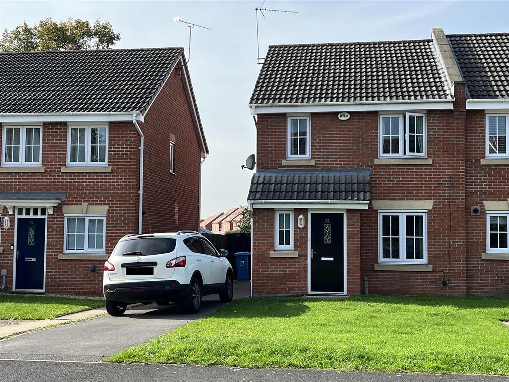 3 bed semidetached house to rent in Whinney Moor Way, Retford DN22, £