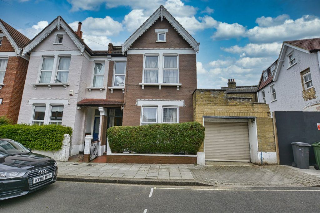 2 Rhodesia Road, London SW9  