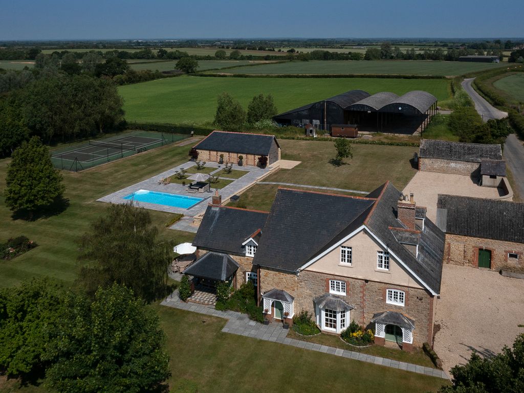 Land for sale in Coleshill, Swindon, Oxfordshire SN6, £2,450,000 Zoopla