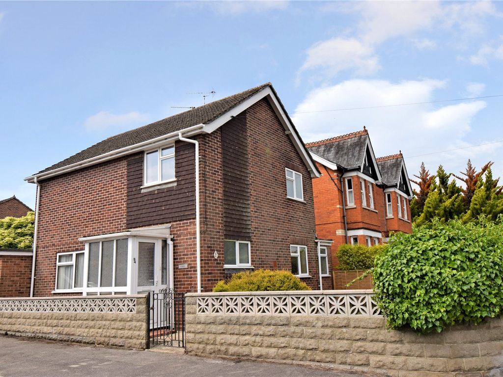 3 bed detached house for sale in Enborne Road, Newbury, Berkshire RG14