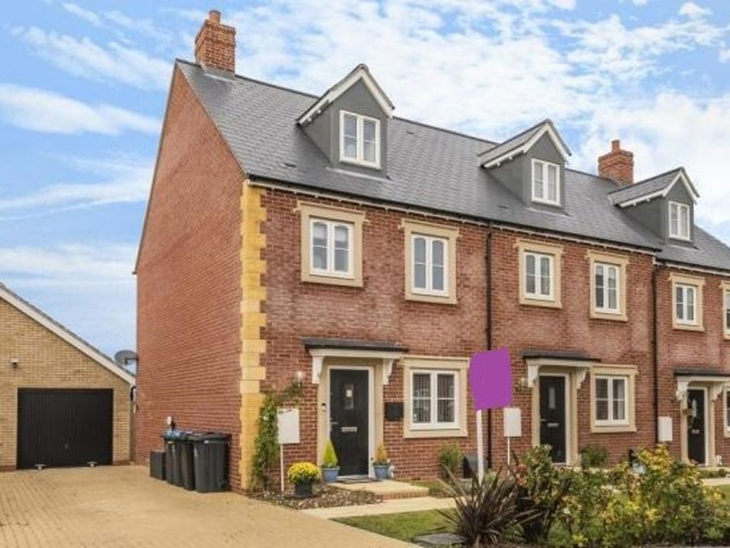 4 bed end terrace house for sale in Evans Way, Chipping Norton OX7 Zoopla