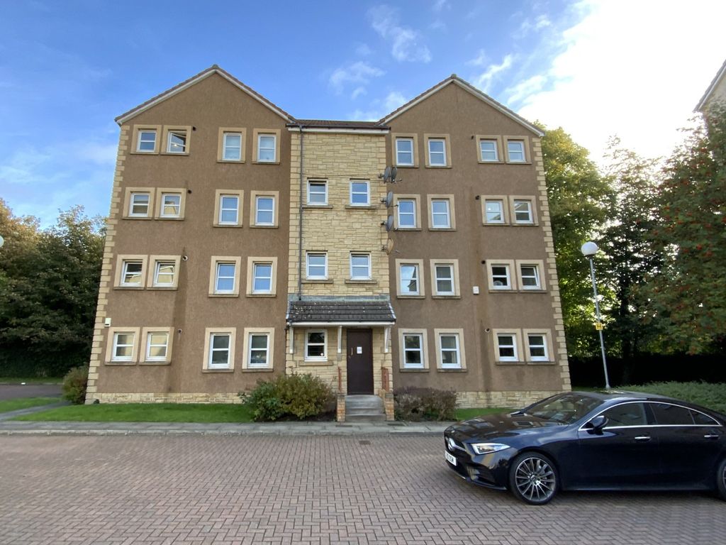 2 bed flat for sale in Provost Kay Park, Kirkcaldy KY1, £104,995 Zoopla