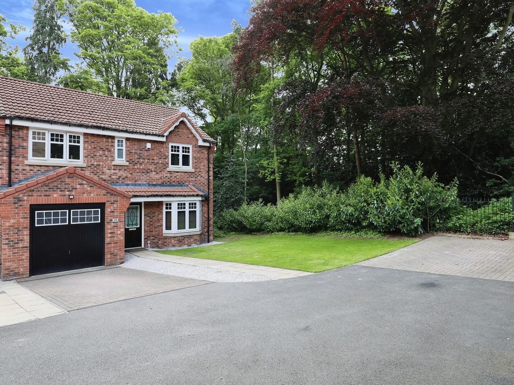 4 bed detached house for sale in Hawthorne Wood, Retford DN22, £340,000