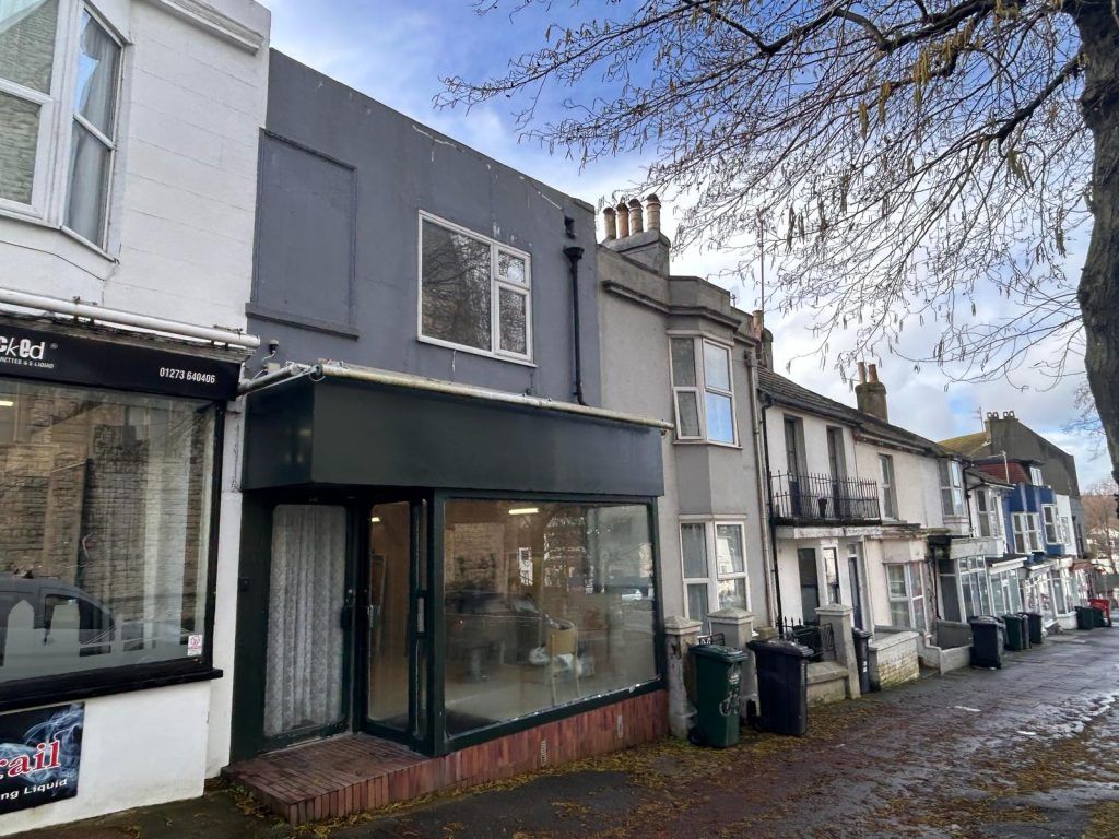 1 bed flat to rent in Elm Grove, Brighton BN2, £1,100 pcm Zoopla
