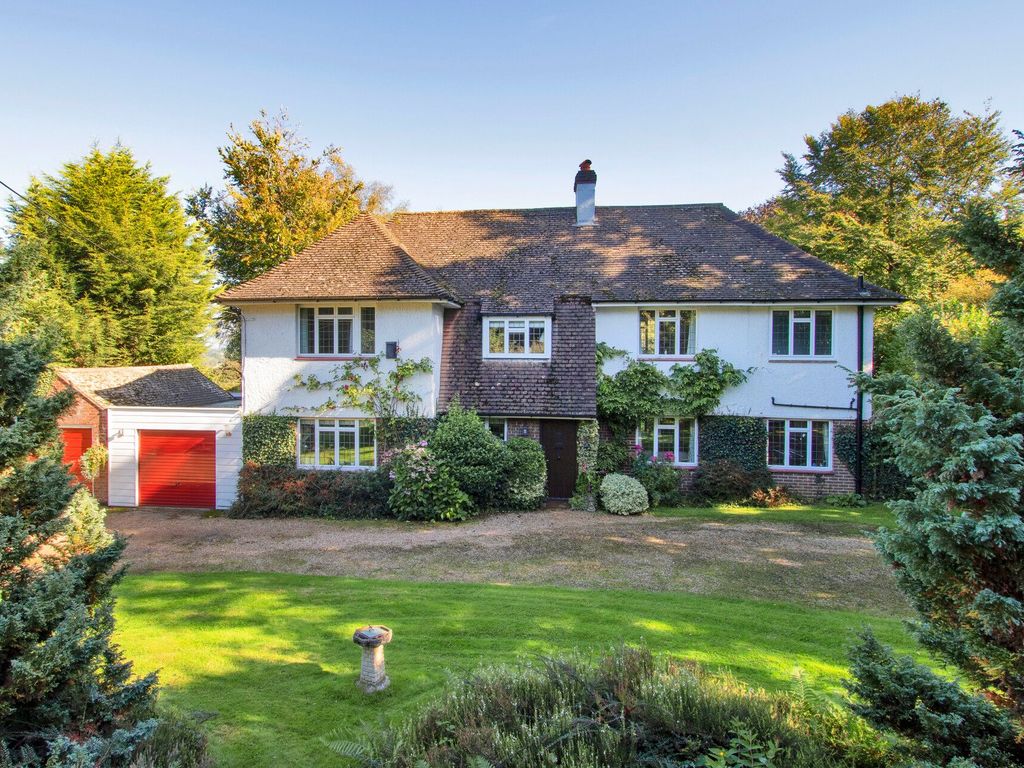 4 bed detached house for sale in Tonbridge Road, Ightham, Sevenoaks