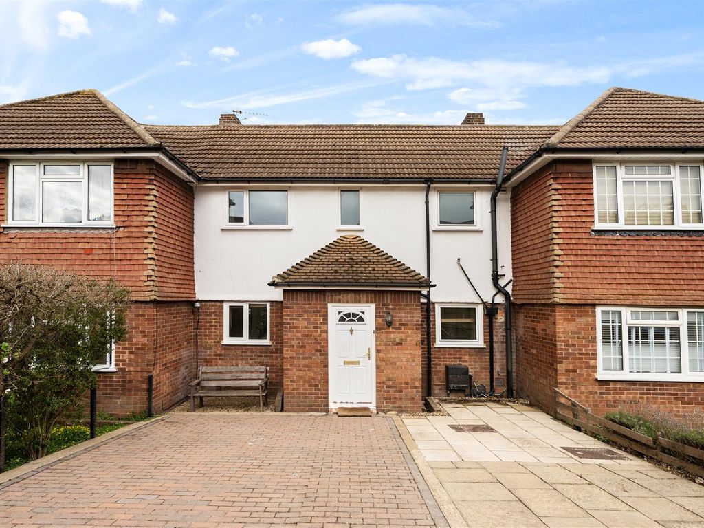 2 bed terraced house for sale in Villiers Close, Surbiton KT5 Zoopla