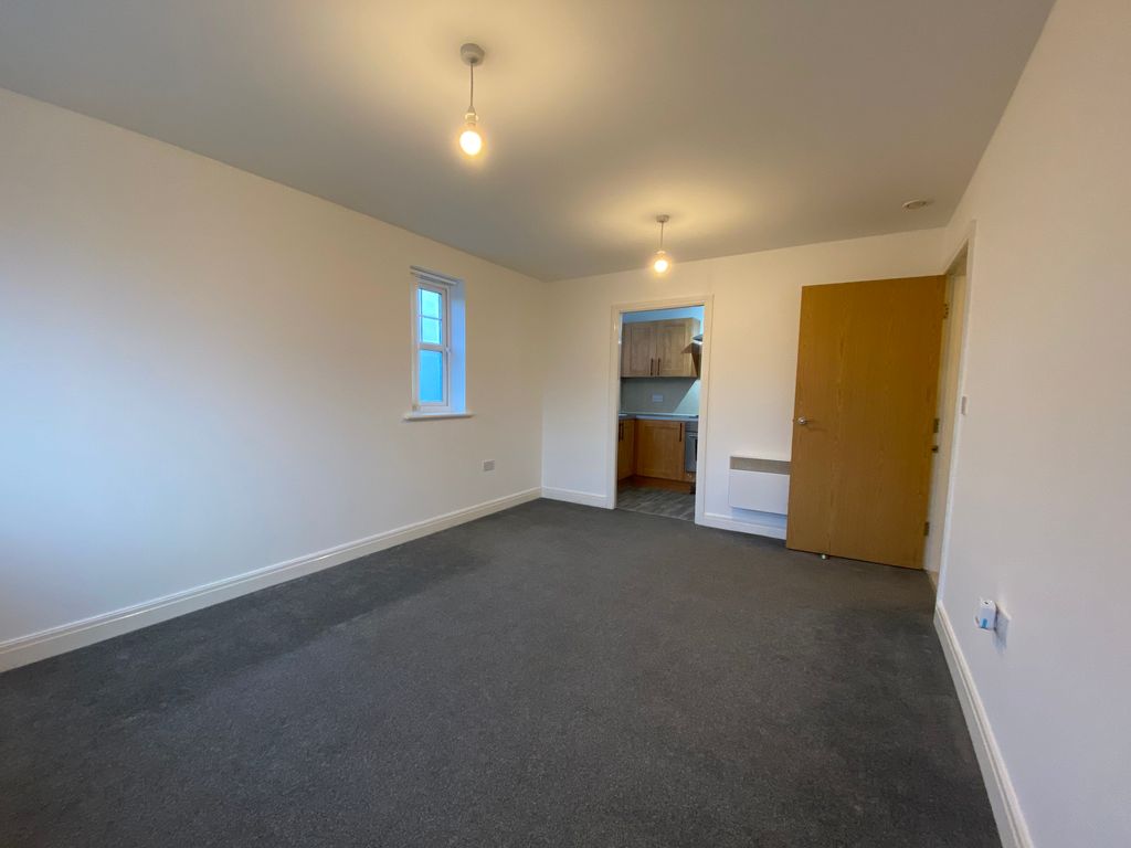 2 bed flat for sale in Ellesmere Green, Eccles, Manchester M30 Zoopla