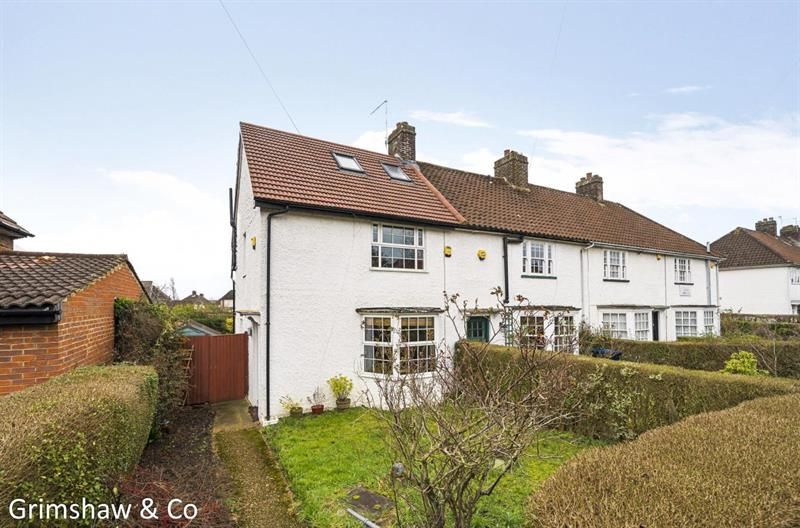 3 bed property for sale in Saxon Drive, Near North Acton Playing Fields