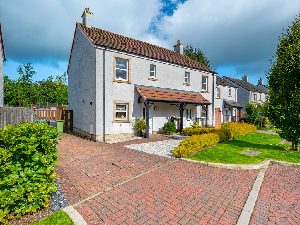 3 bed semidetached house for sale in Mure Park, Uplawmoor, Glasgow G78