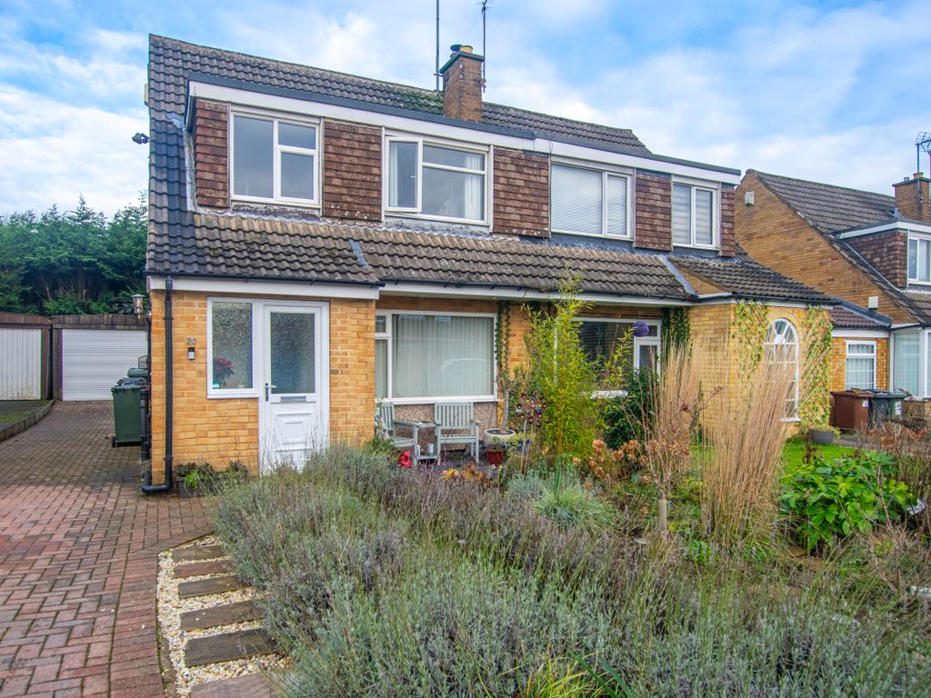 3 bed semidetached house for sale in Silverdale Avenue, Leeds LS17, £