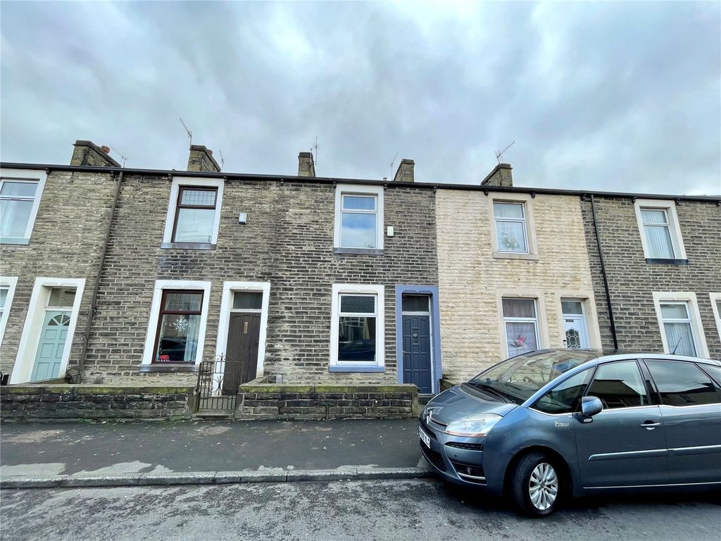 3 bed terraced house for sale in Cleaver Street, Burnley, Lancashire