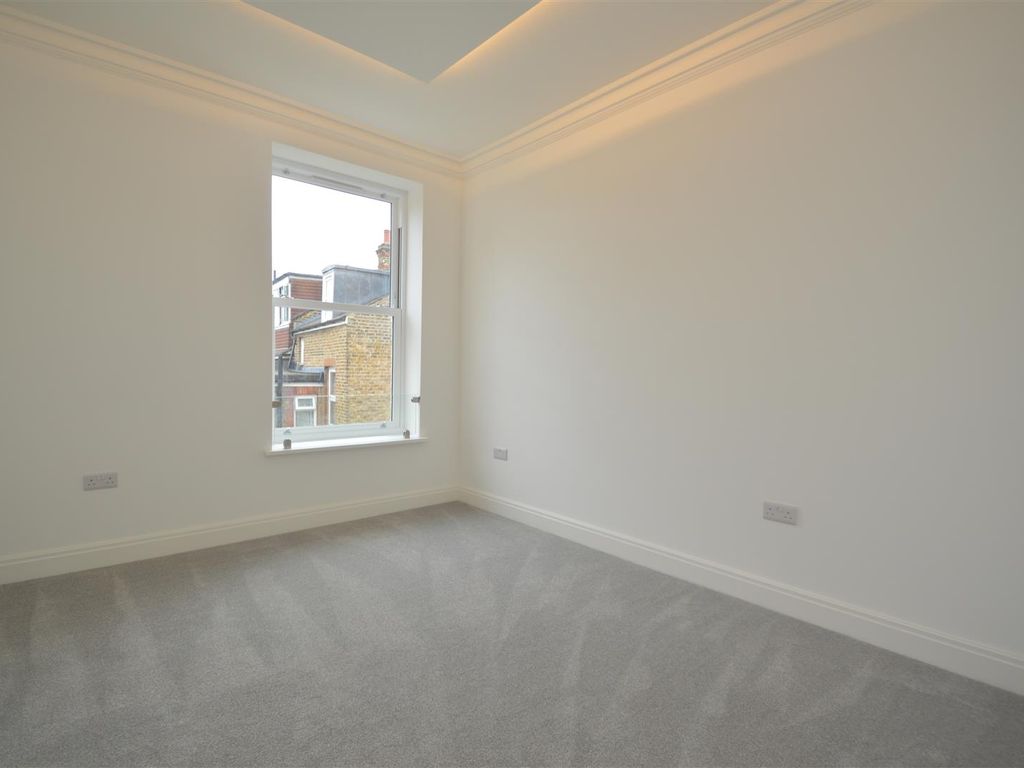 Flat 6, Tynemouth House N15  