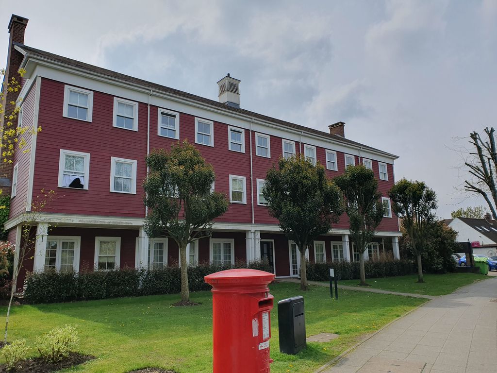 2 bed flat for sale in Green Lane, Worcester Park KT4 Zoopla