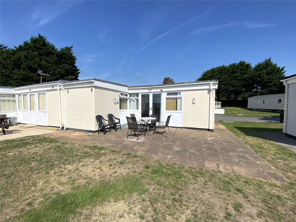 3 bed bungalow for sale in Carmarthen Bay, Carmarthen, Carmarthenshire