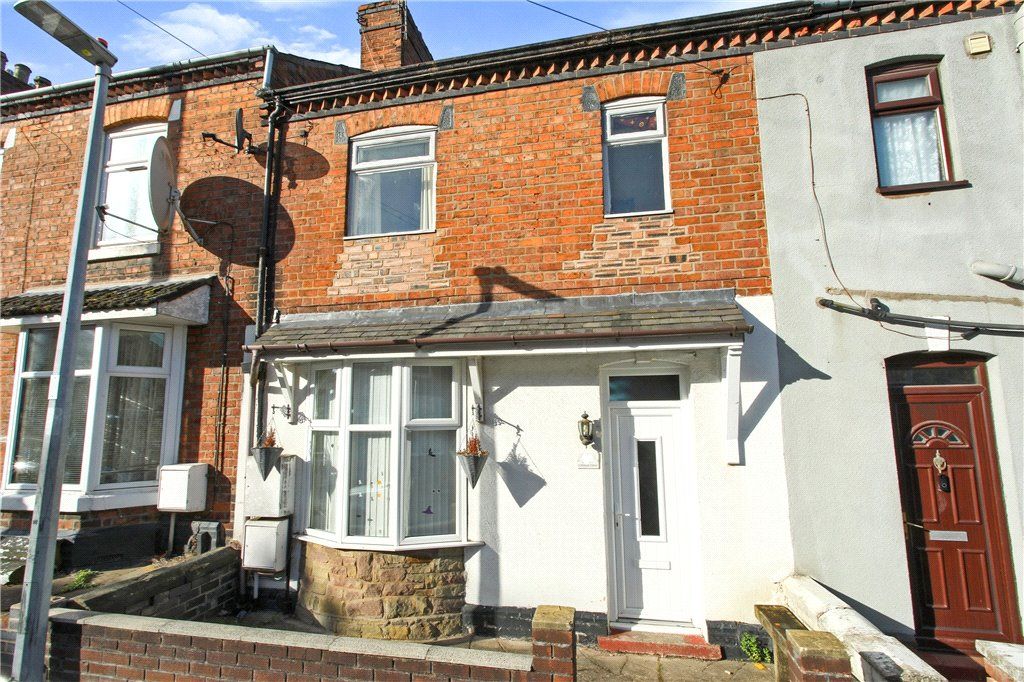 3 bed terraced house for sale in Adelaide Street, Crewe, Cheshire CW1