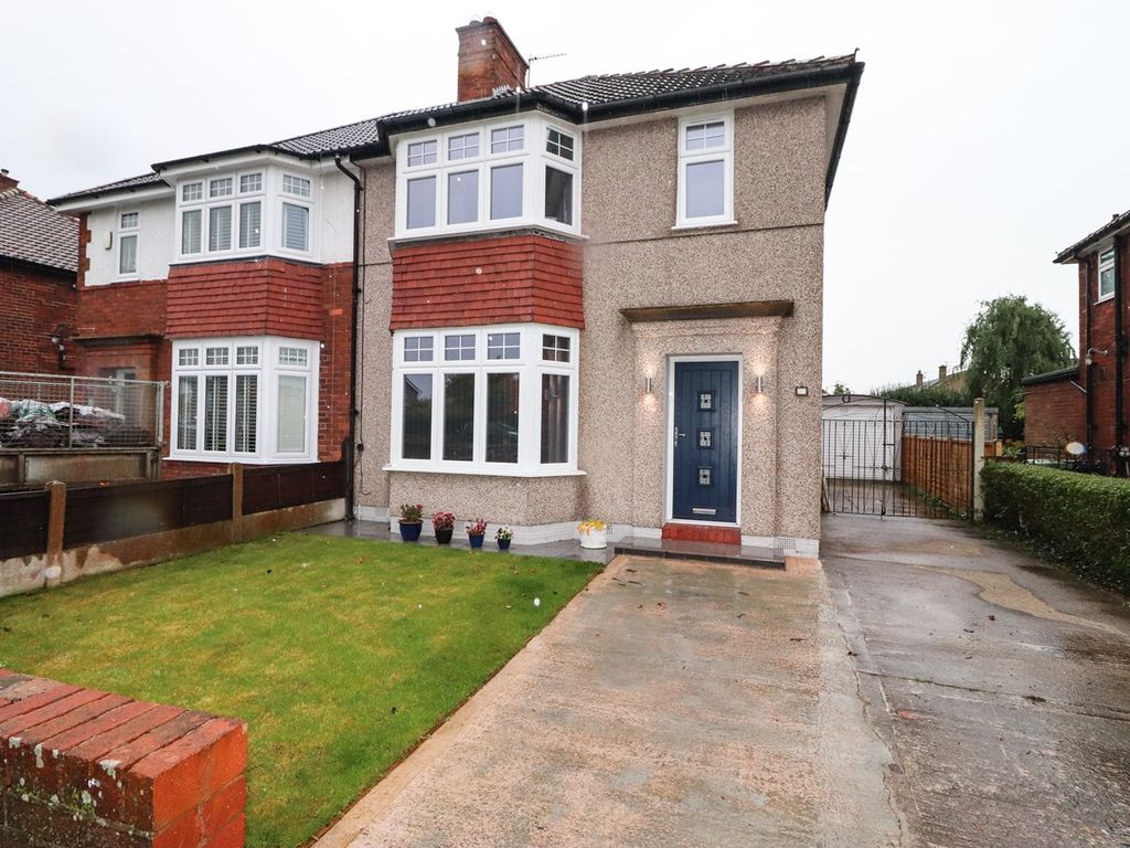 3 bed semidetached house for sale in Wigton Road, Carlisle CA2, £