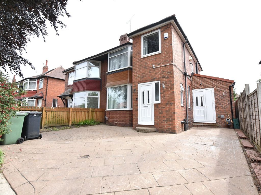 4 bed semidetached house for sale in Ring Road, Crossgates, Leeds LS15