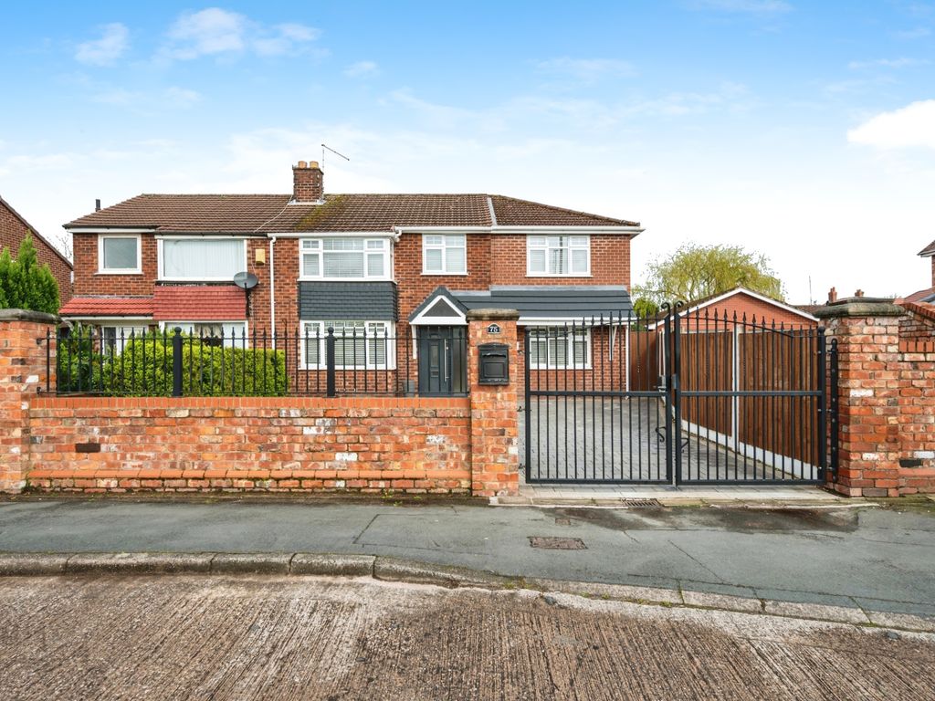 5 bed semidetached house for sale in Warrington Road, Warrington