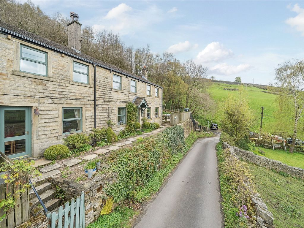 4 bed end terrace house for sale in Arrunden Wood Nook, Holmfirth, West Yorkshire HD9, £550,000