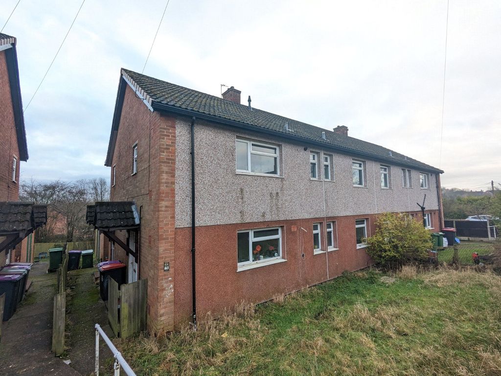 3 bed flat for sale in Lancaster Avenue, Dawley, Telford, Shropshire