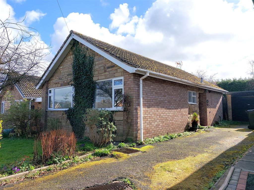 2 bed detached bungalow for sale in Romsley View, Alveley, Bridgnorth