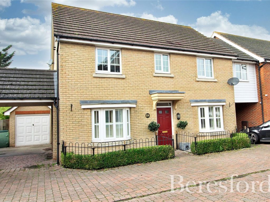 4 bed linkdetached house for sale in Baden Powell Close, Great Baddow