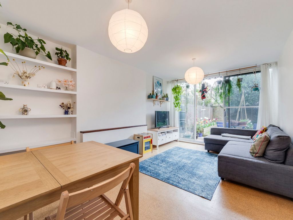 3 bed for sale in Yarnfield Square, London SE15 Zoopla