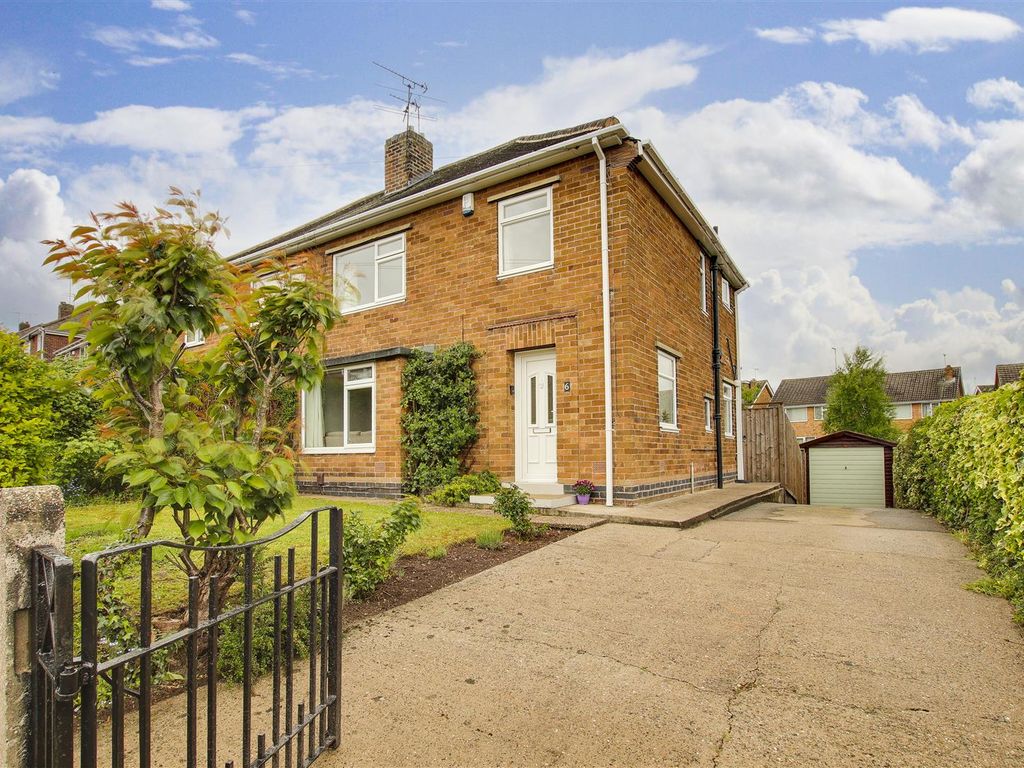 3 bed semidetached house for sale in Campbell Drive, Carlton